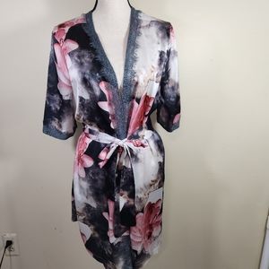 POL floral kimono open front tie waist sz L wrap robe pink grey womens